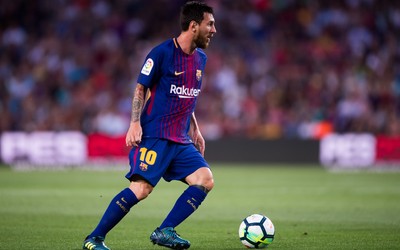 星空电竞热评-他承载着曼城的希望