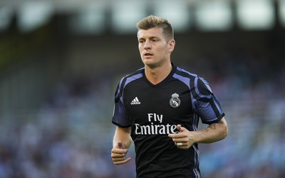 星空电竞讨论-罗德里戈赛后接受理疗